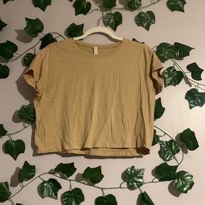 Lululemon shirt :) super cute and comfy !